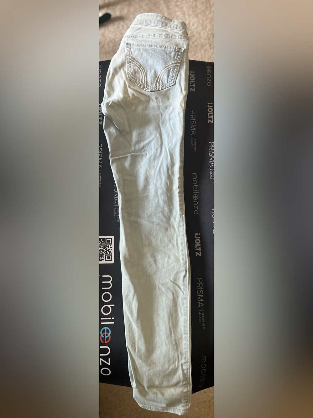Hollister Washed Skinny Jeans - Picture 3 of 6